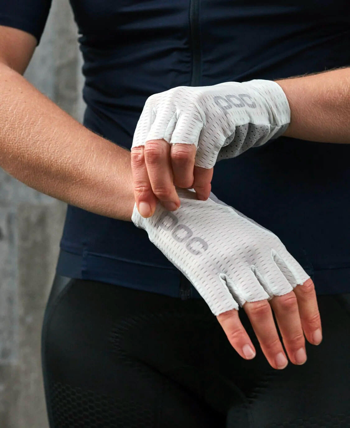 POC – Cycling Gloves – Agile Short Glove – White/Light Grey