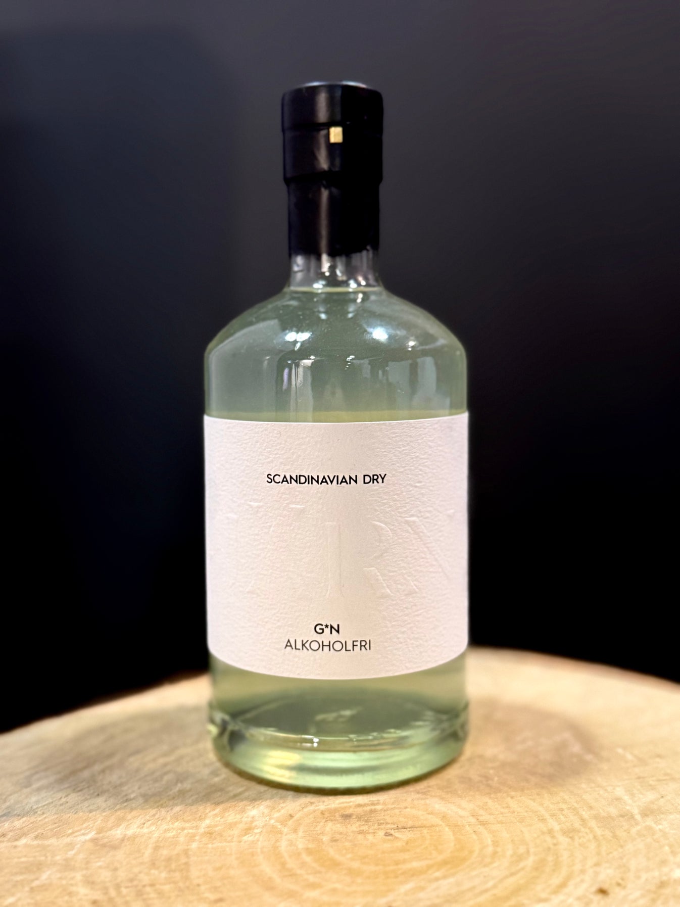 Järn Scandinavian Dry G*n – Alcohol-Free Spirit