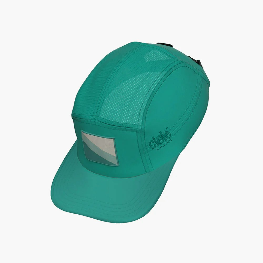 Ciele Cap - GOCap SC - Tracksmith JA - Berlin