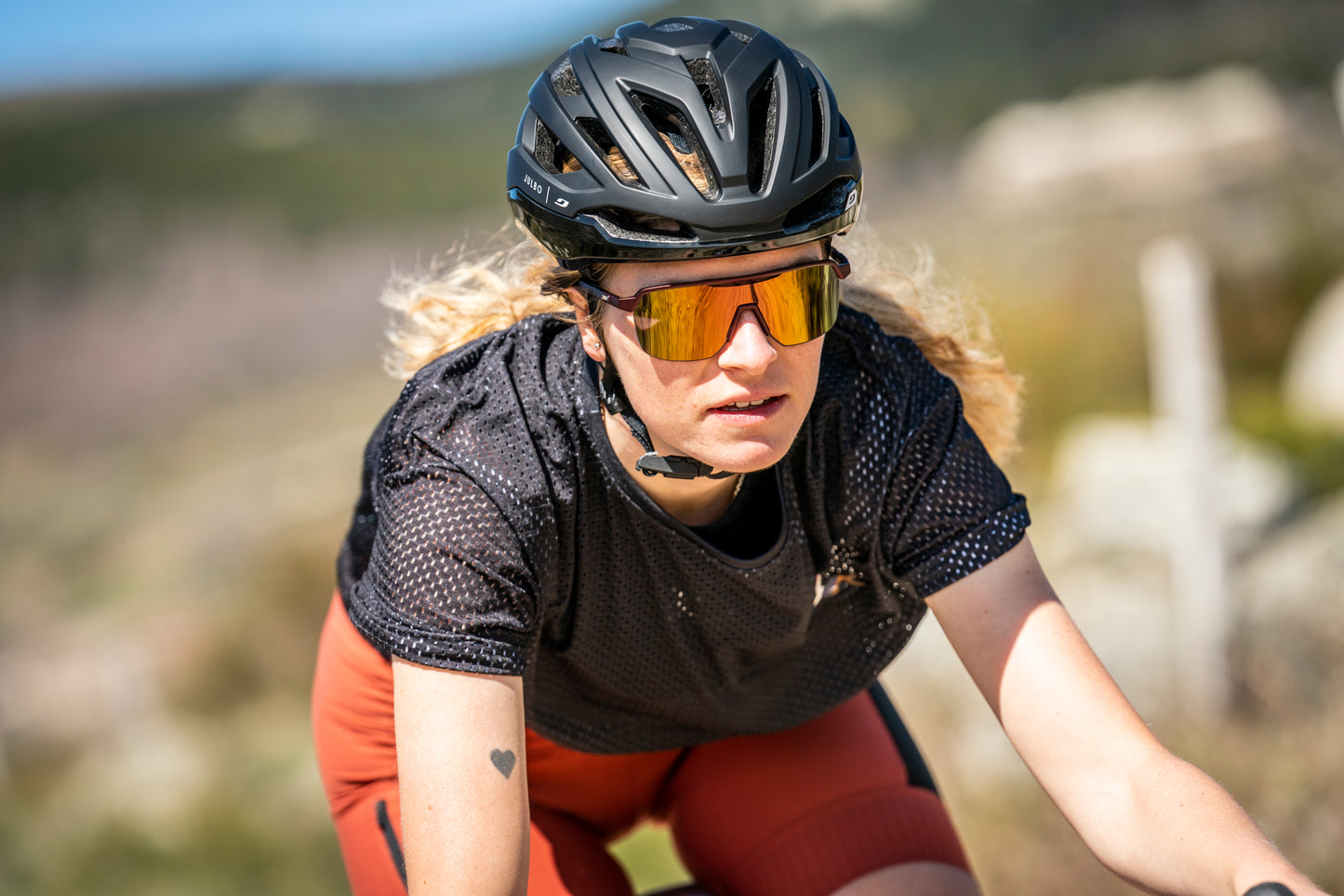 Julbo Frequency Dark Red – REACTIV – Sunglasses