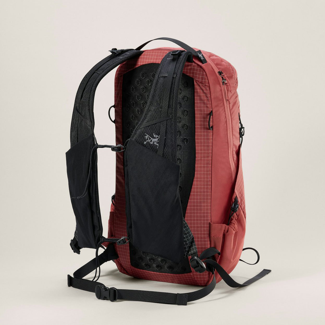 Arc'teryx Backpack – Aerios 18 – Stone Red