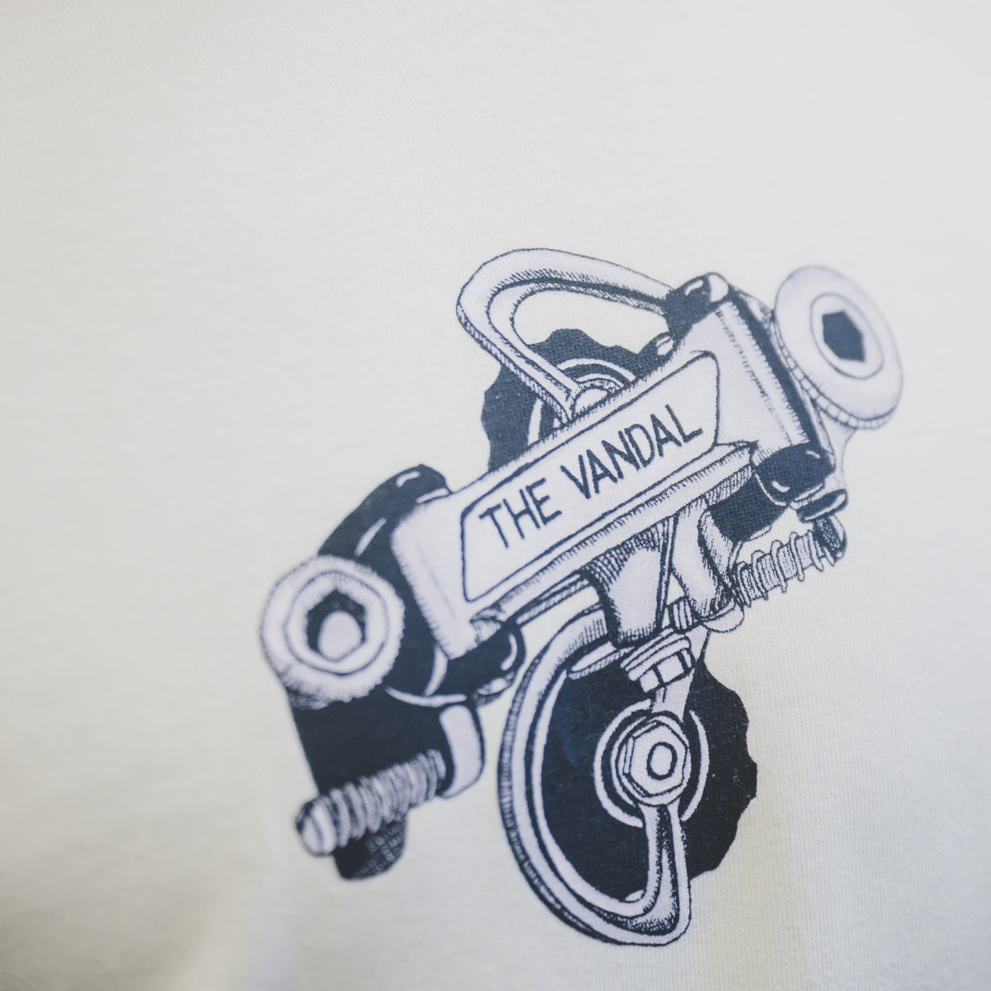 Derealeur - T-shirt - Vintage White