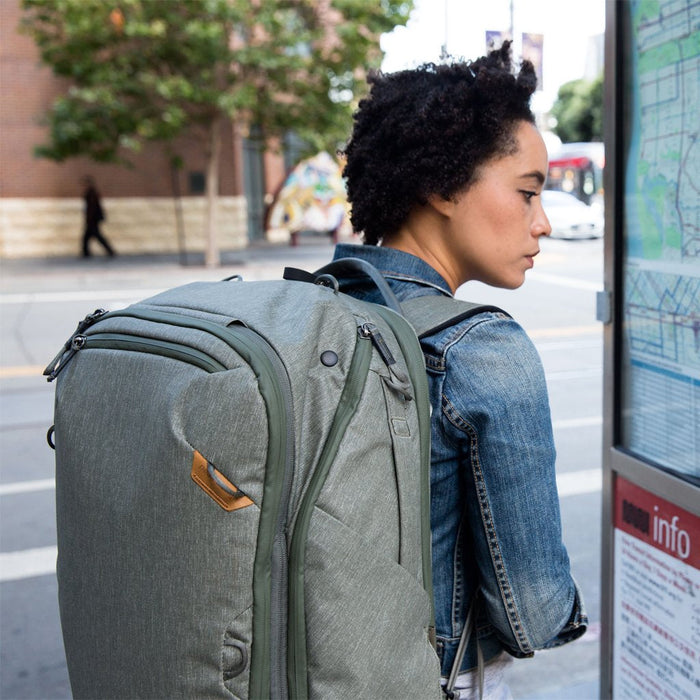 Peak Design – Travel Backpack 45 L – Sage